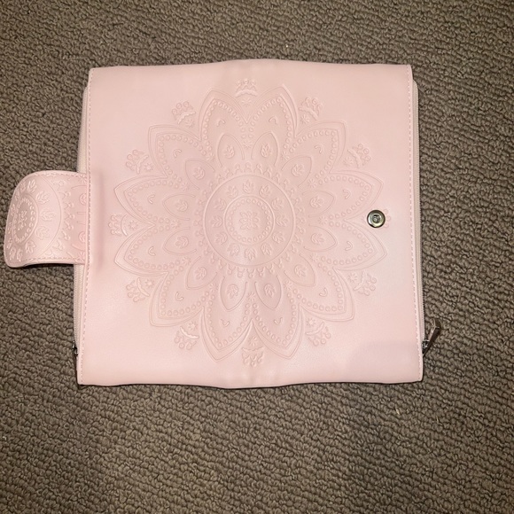 Pink wallet - Picture 3 of 3